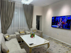Shoh Palace Apartment